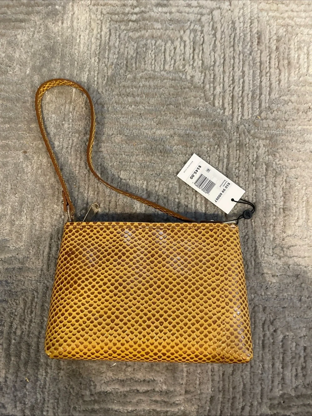 Brahmin structured shoulder